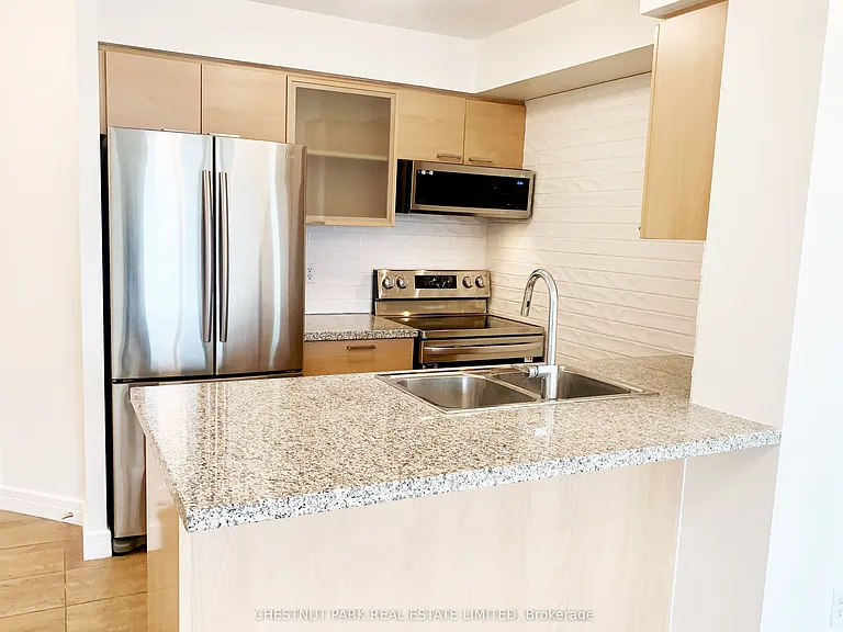 18 Harrison Garden Blvd #2504 — Photo 9