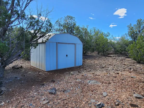 3345 W Gary Cir, Ash Fork, AZ 86320