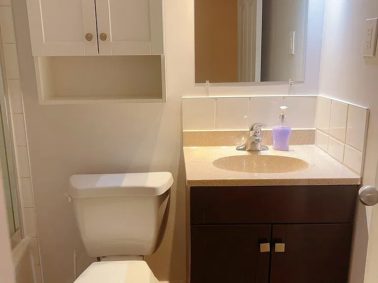 297 Vaughan Rd #C — Photo 13