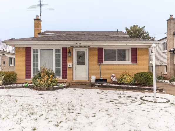 24345 Hanover St, Dearborn Heights, MI 48125