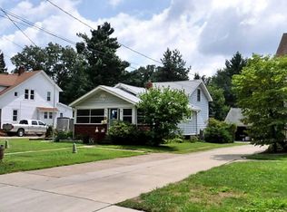 2416 Oak Grove Pl, Toledo, OH 43613
