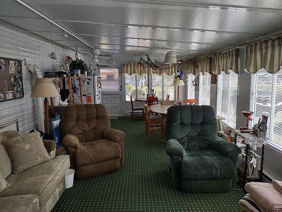 1 Robinson Way, Kennebunk, ME 04043 Zillow