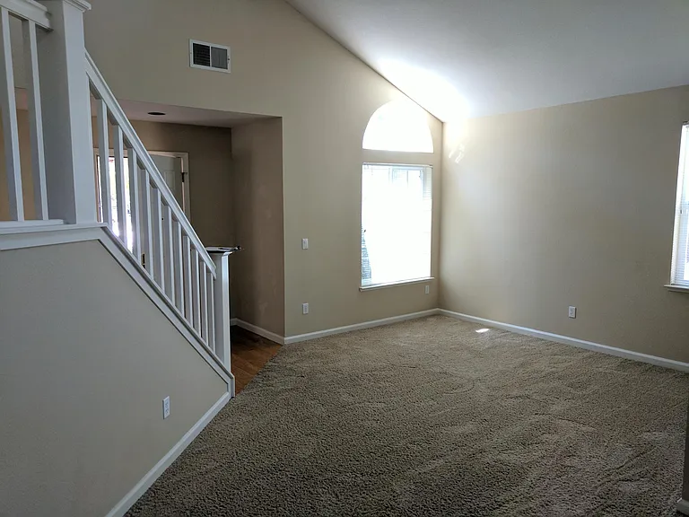 1306 Estaban Ct — Photo 17