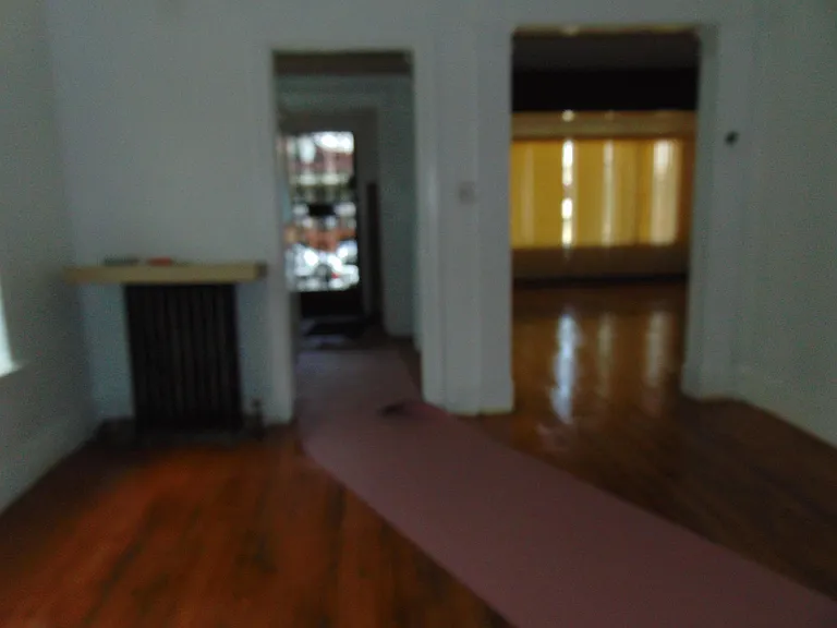 7637 S Eberhart Ave — Photo 6