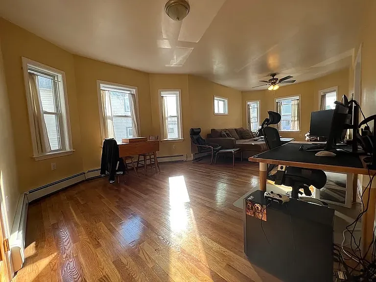 50 Channing St #1 — Photo 4