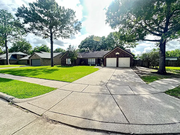303 Desert Willow Ct — Photo 24
