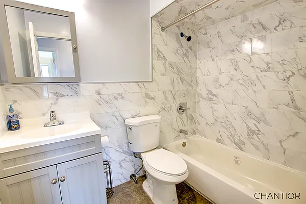 Sold by Chantior Real Estate LLC | media 3