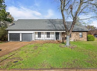5406 Stephen Forest Cv, Memphis, TN 38141