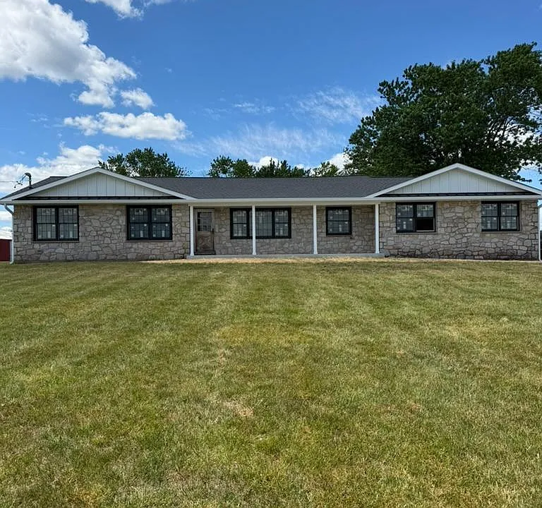 1036 Sweetbriar Rd