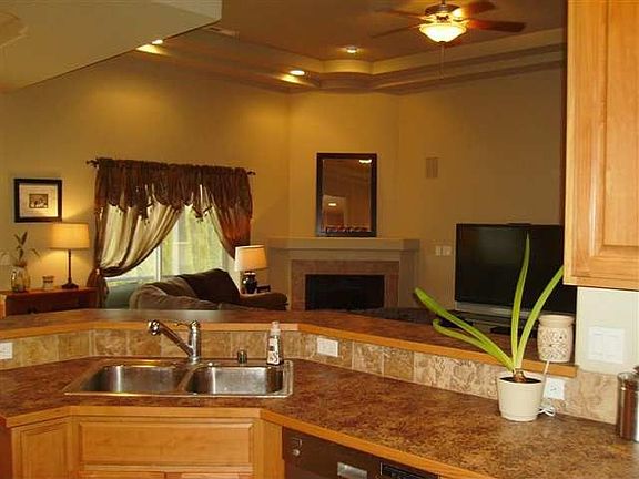 5th image of 8408 W Bruneau Pl