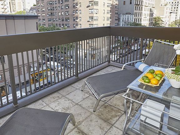 5th image of 40 E 80th St APT 6A