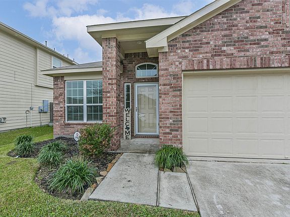 4th image of 16919 Beretta Bend Dr