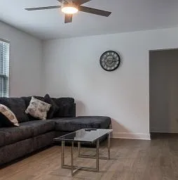 3625 Myra St — Photo 10