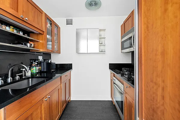 Rented by Corcoran | media 4