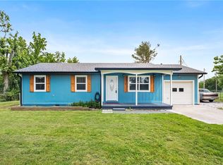 1109 Little Flock Dr, Little Flock, AR 72756
