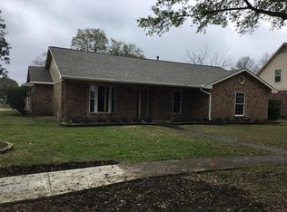 5103 Shady Oaks Ln, Friendswood, TX 77546