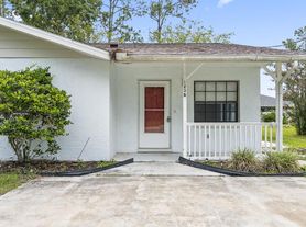 123 Rae Dr, Palm Coast, FL