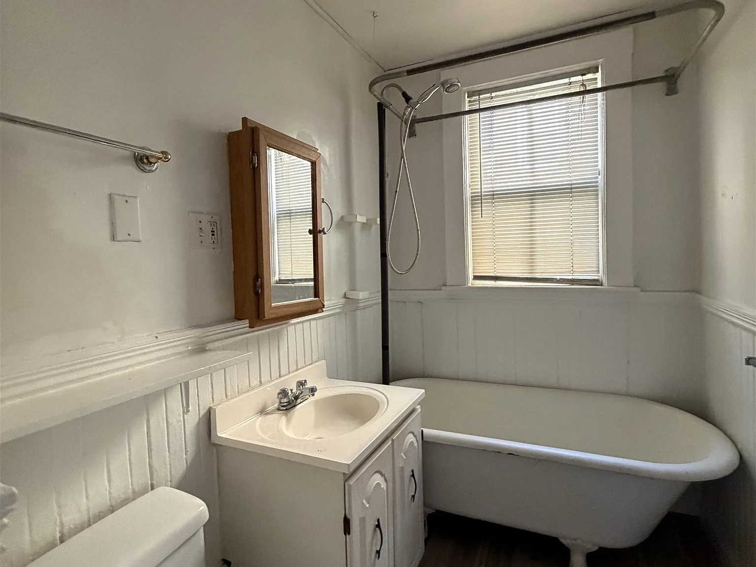 1 bed, $2,600 — Photo 4