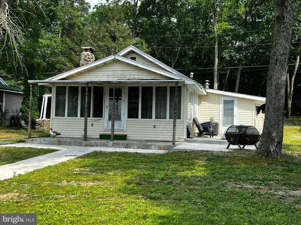 41 King Fisher Dr, Ashland, PA 17921