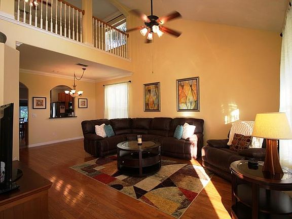 5th image of 719 Chase Oaks Ct