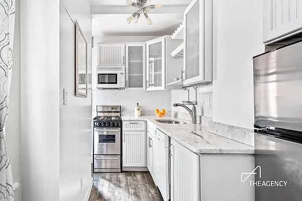 Sold by The Agency | media 6