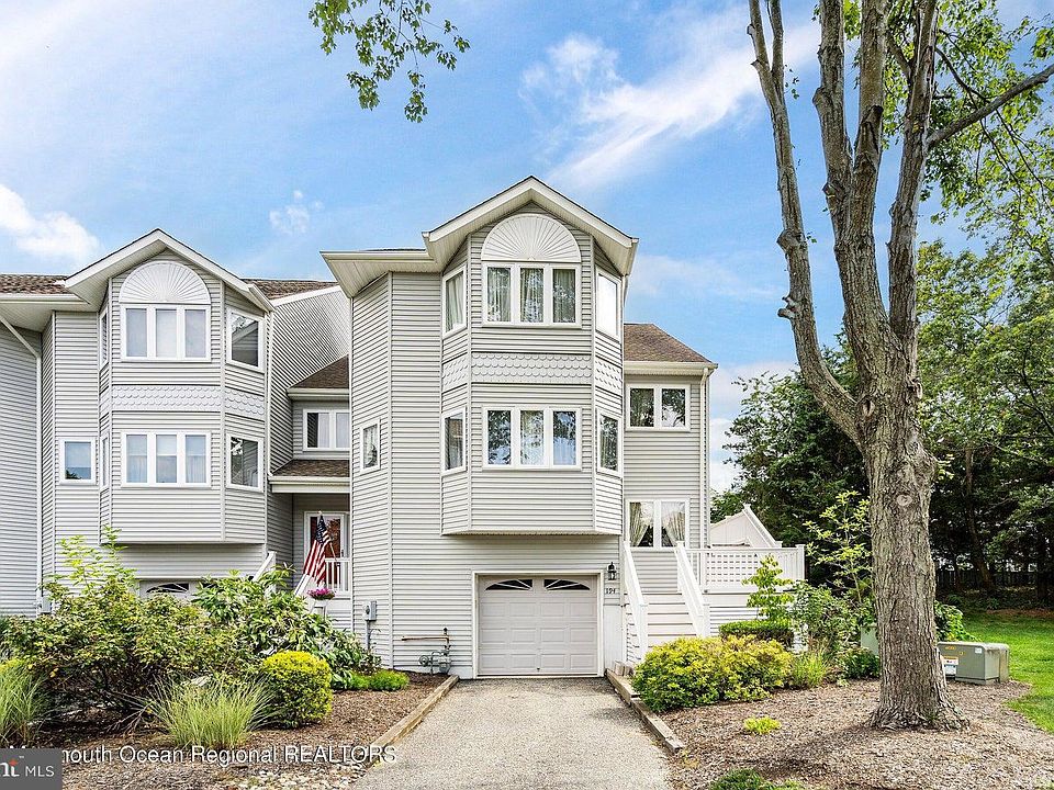 1st image of 194 Muskflower Ct