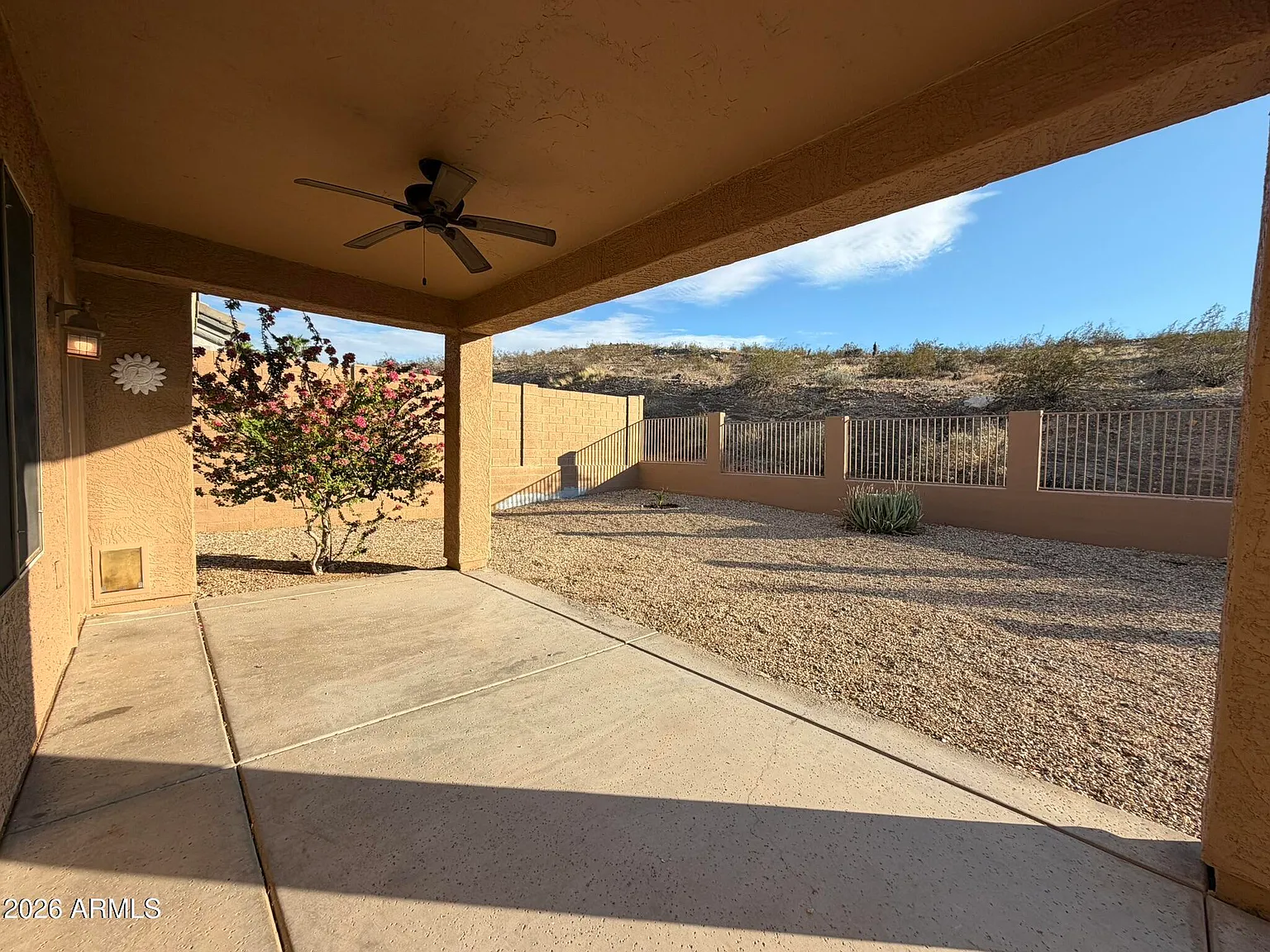 4 bed, 2.0 bath, 2280 sqft, $2,800 — Photo 3