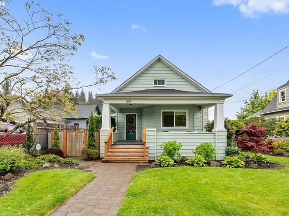 914 6th St, Oregon City, OR 97045