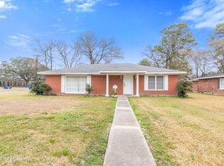 326 W 16th St, Crowley, LA 70526