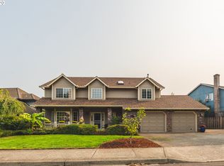 14724 SE 130th Dr, Clackamas, OR 97015