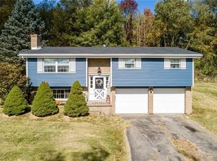 379 Woodburn Rd, Claysville, PA 15323