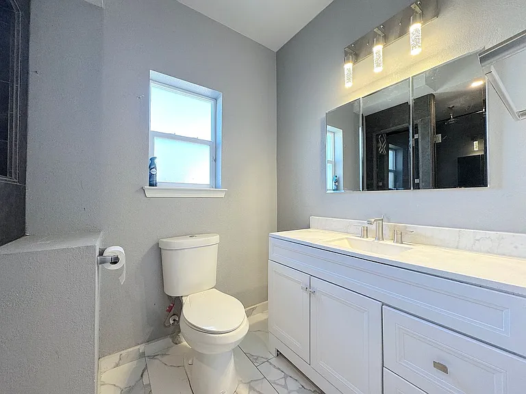 3046 Bariloche Dr — Photo 19