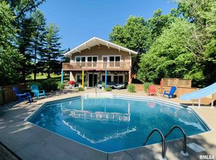1712 Cardinal Way, Macomb, IL 61455