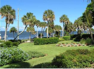 10205 S Indian River Dr, Fort Pierce, FL 34982