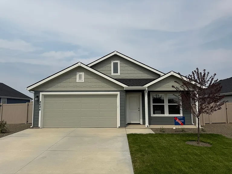 8684 E Wishmore St — Photo 2