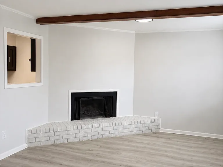 133 Westridge Dr #D — Photo 2
