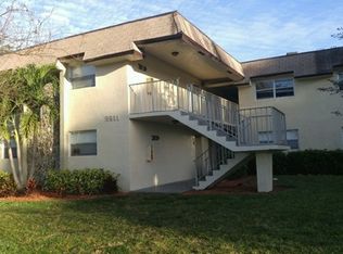 5911 SW 41st St APT A6, Davie, FL 33314