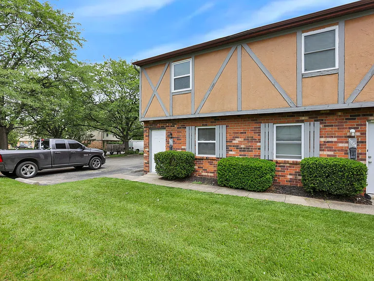 6882 Garden Terrace Rd — Photo 1