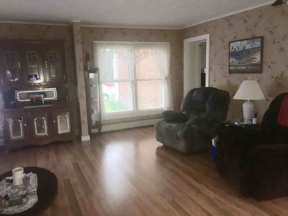 2nd image of 23 Tobey St
