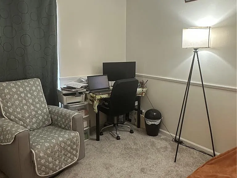 1051 Sparrow Way — Photo 23