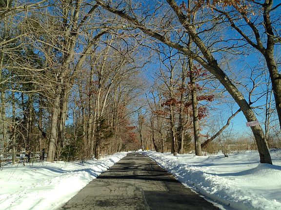 2nd image of 1 Woodland Dr