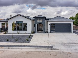 6205 Casa Blanca Dr NW, Albuquerque, NM 87120
