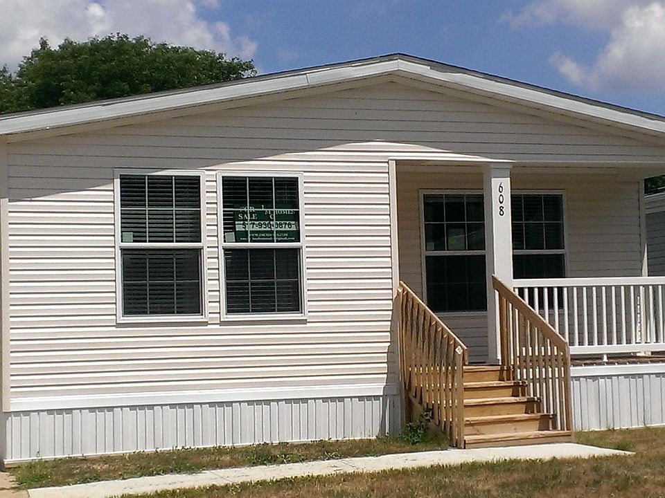 1st image of 608 Hemlock Ct