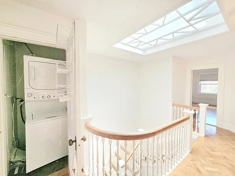 1714 Beacon St #11 — Photo 13