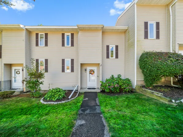 99 Spring Lane #99, Suffield, CT 06078