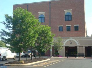 2 Canals End Rd APT 302, Bristol, PA 19007