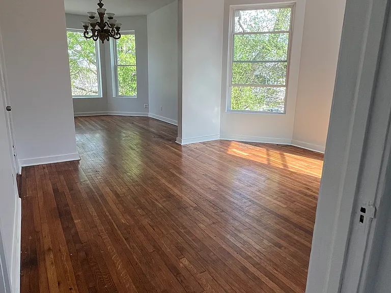 5432 S Artesian Ave #2 — Photo 4