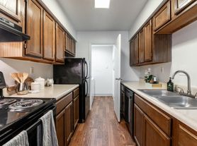 Cobblestone Grove Apartment Homes