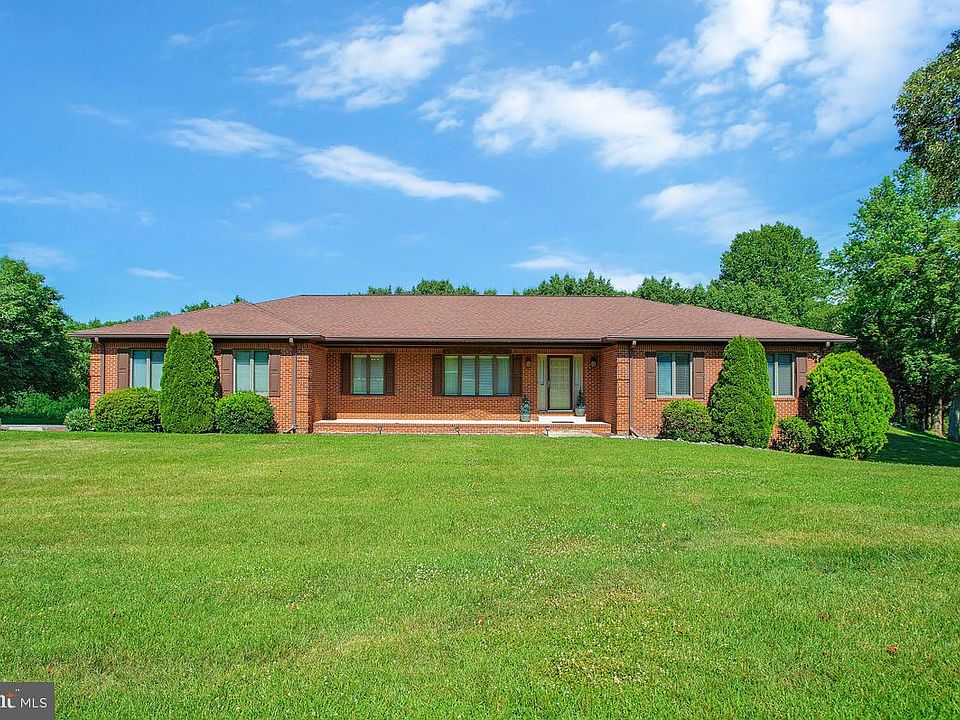 1st image of 1960 Owensville Ct