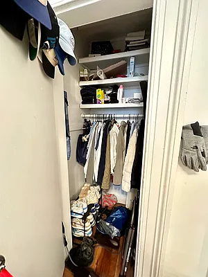 Rented by OvCo Realty | media 16